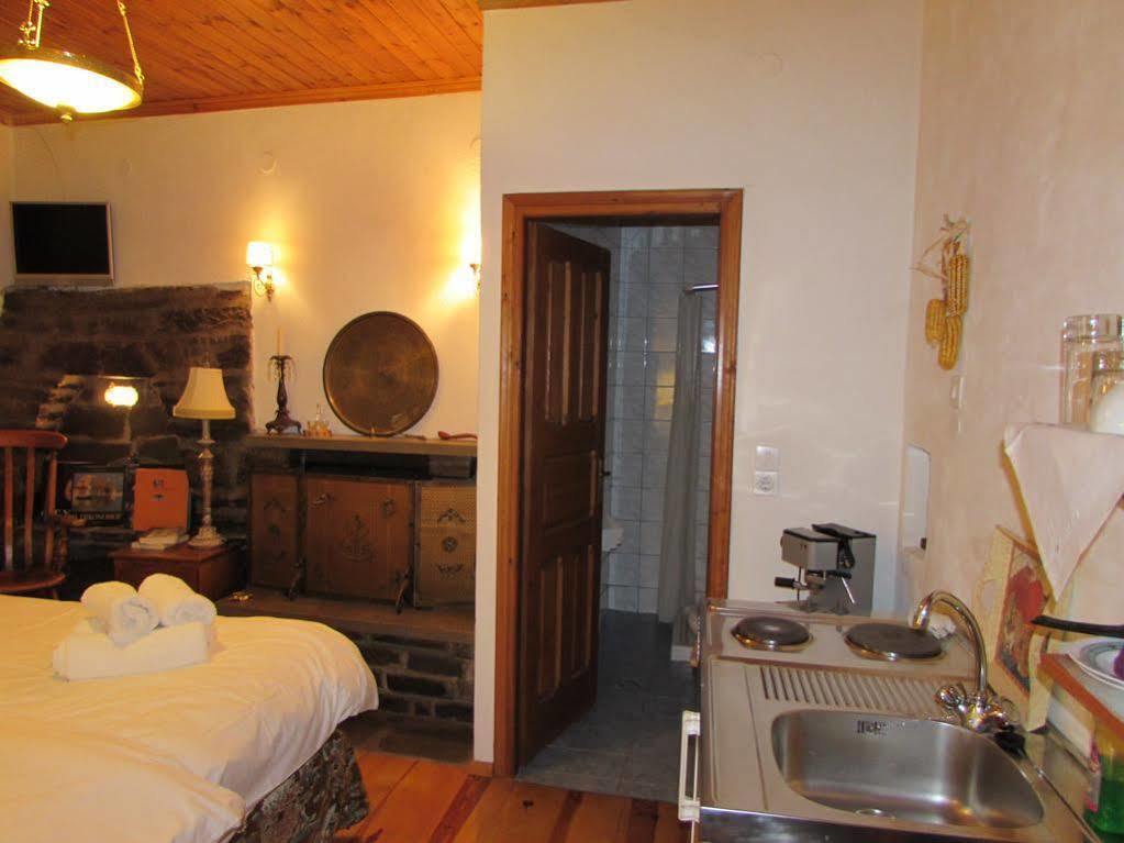 Traditional Rooms Karaouli Papigko Exterior foto